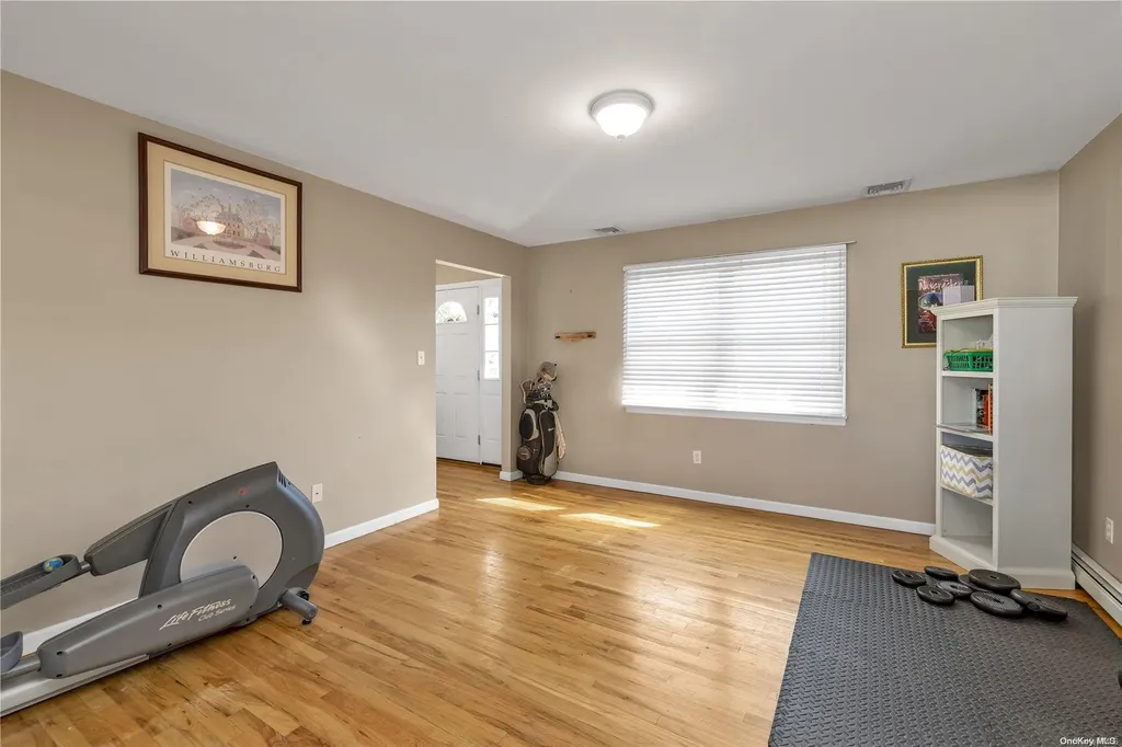 406 S Ocean Avenue Freeport NY 11520