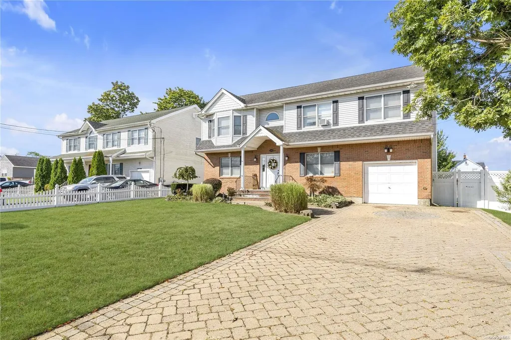 406 S Ocean Avenue Freeport NY 11520