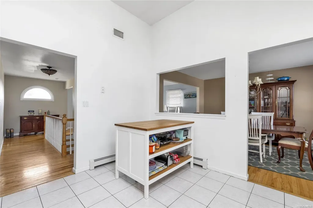 406 S Ocean Avenue Freeport NY 11520