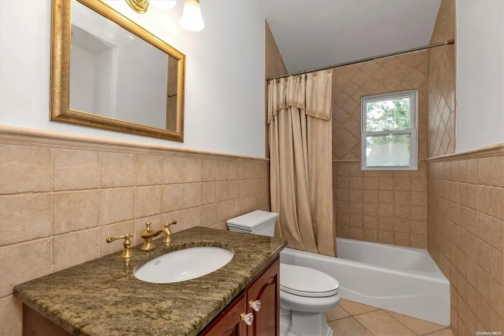 104 Michelle Drive Jericho NY 11753