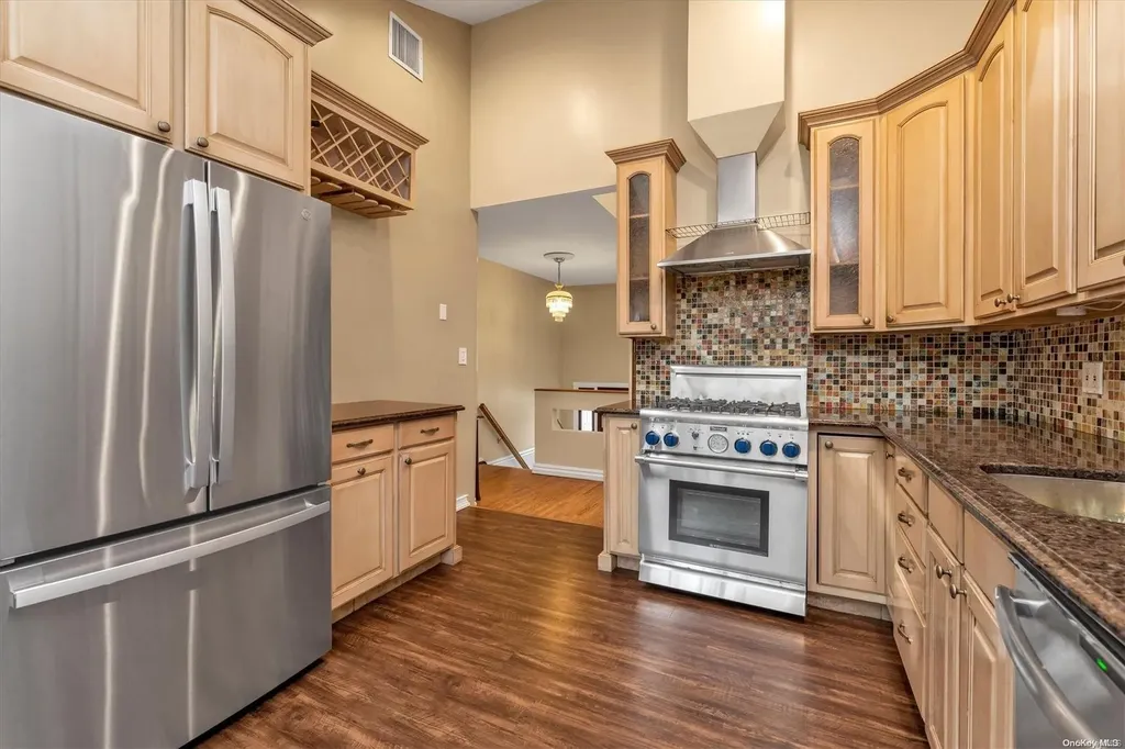 104 Michelle Drive Jericho NY 11753
