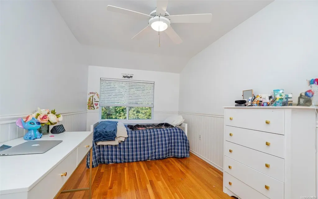 34 Sable Loop Staten Island NY 10306