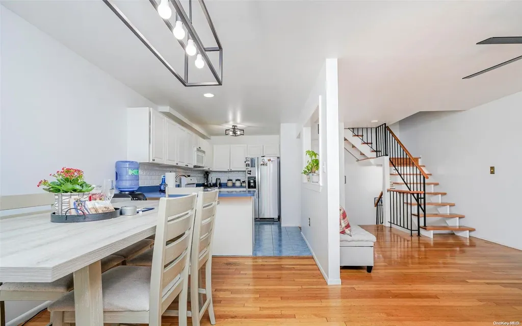 34 Sable Loop Staten Island NY 10306