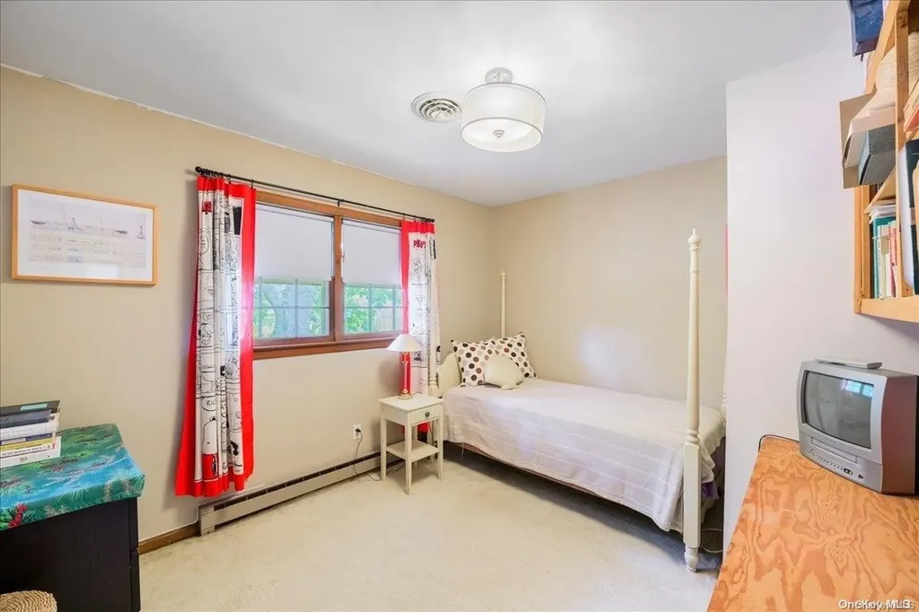20 Swan View Drive Patchogue NY 11772