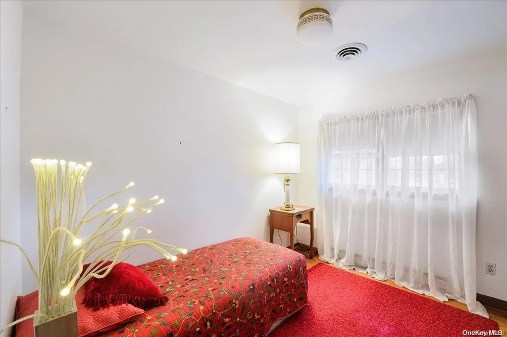 20 Swan View Drive Patchogue NY 11772