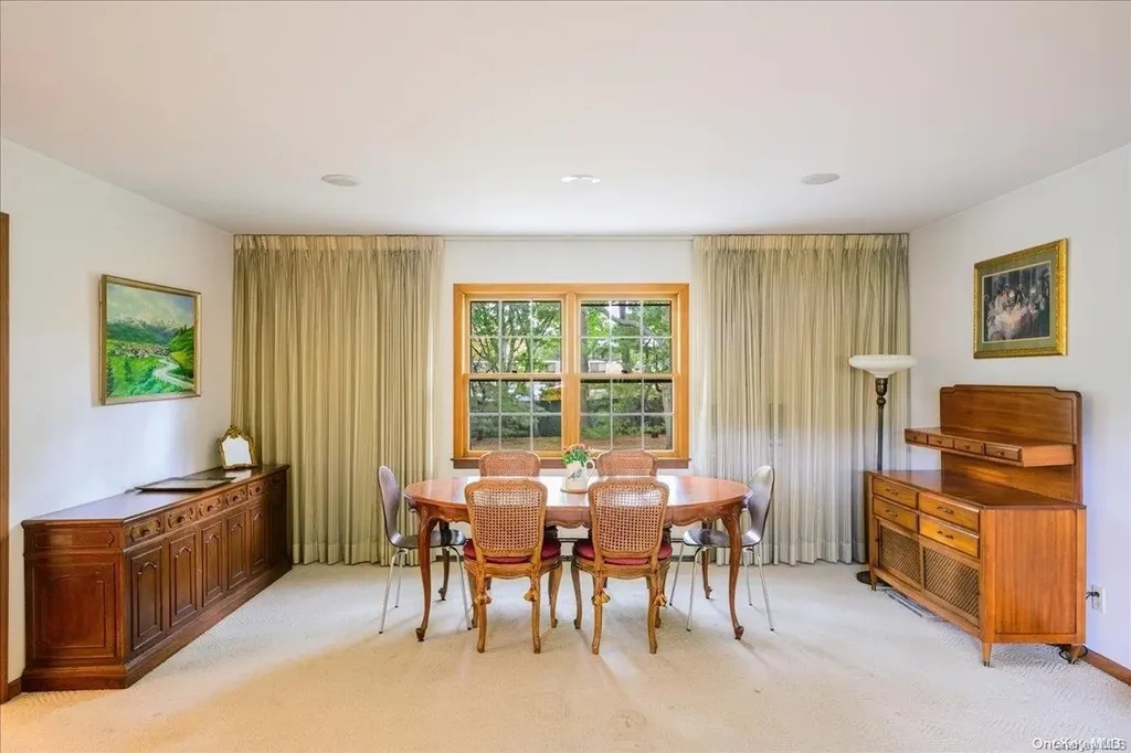 20 Swan View Drive Patchogue NY 11772