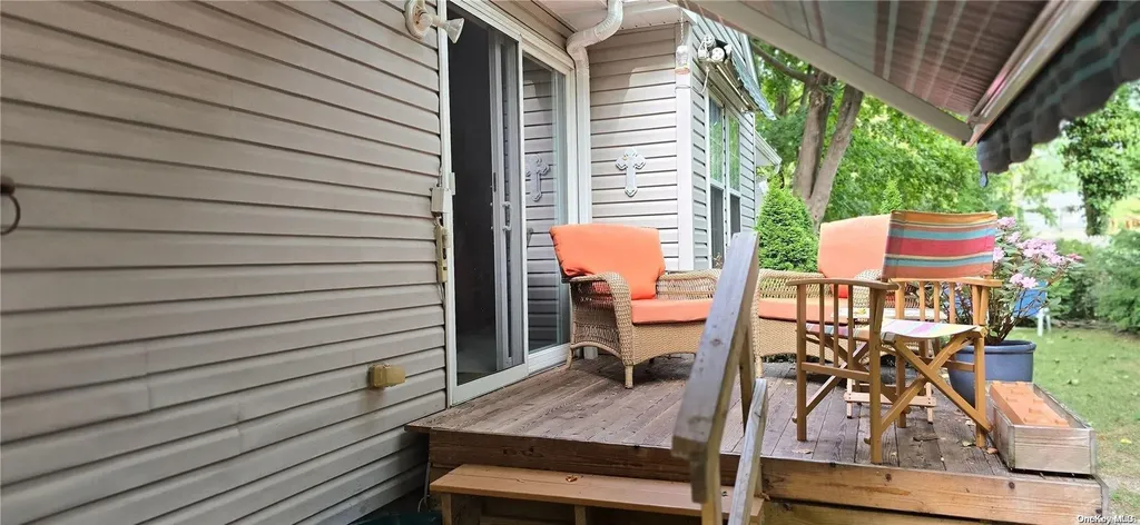 18 Hawthorne Road Mastic Beach NY 11951
