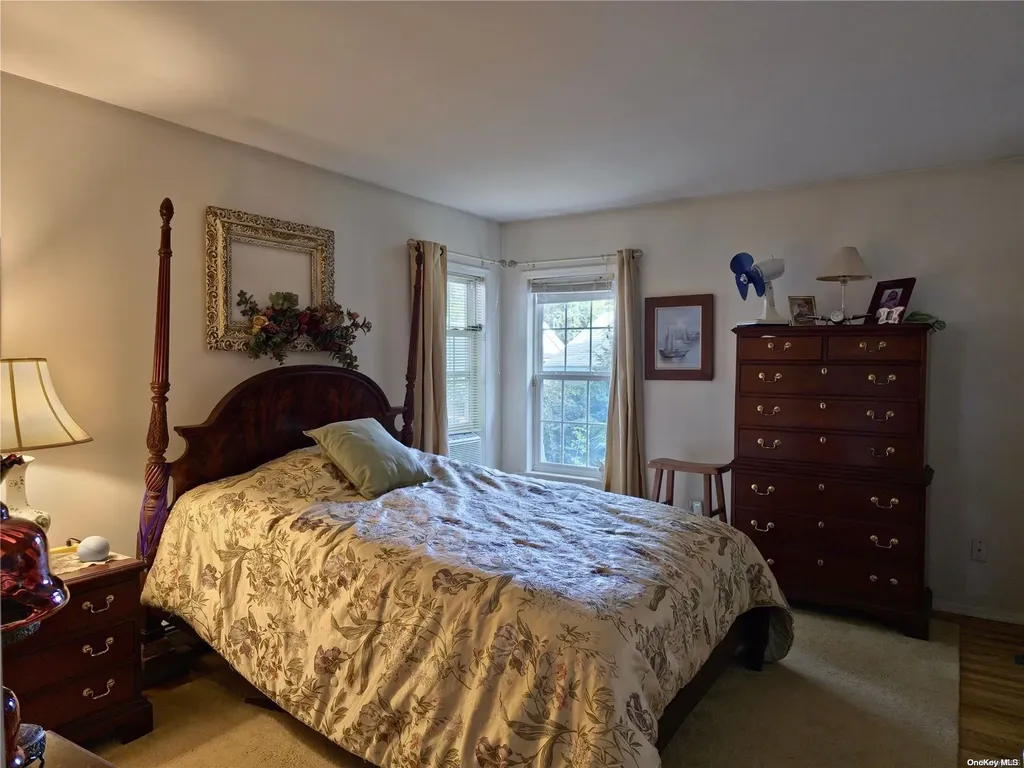 18 Hawthorne Road Mastic Beach NY 11951