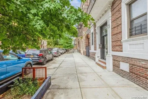 30-76 33rd Street Astoria NY 11102