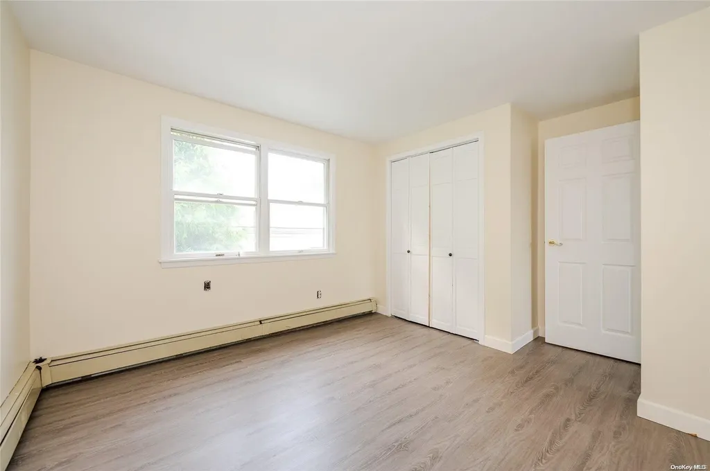 3116 Roxbury Road Oceanside NY 11572