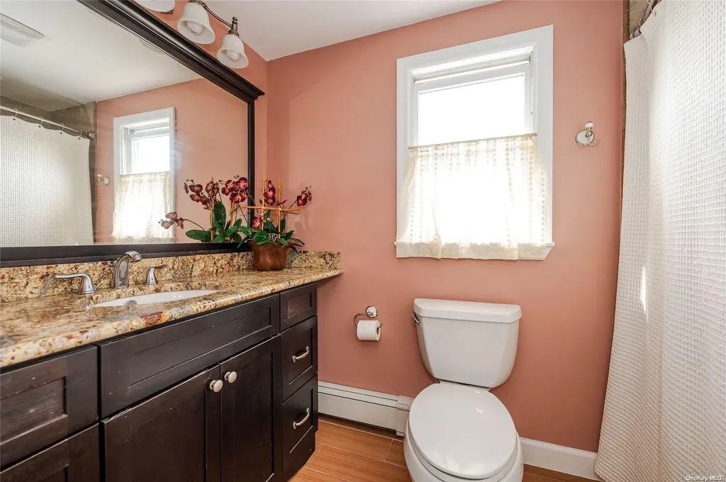 3116 Roxbury Road Oceanside NY 11572