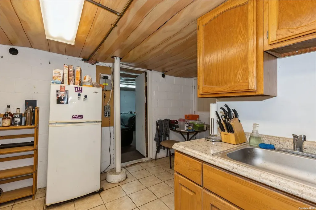 79 Rose Drive Ronkonkoma NY 11779
