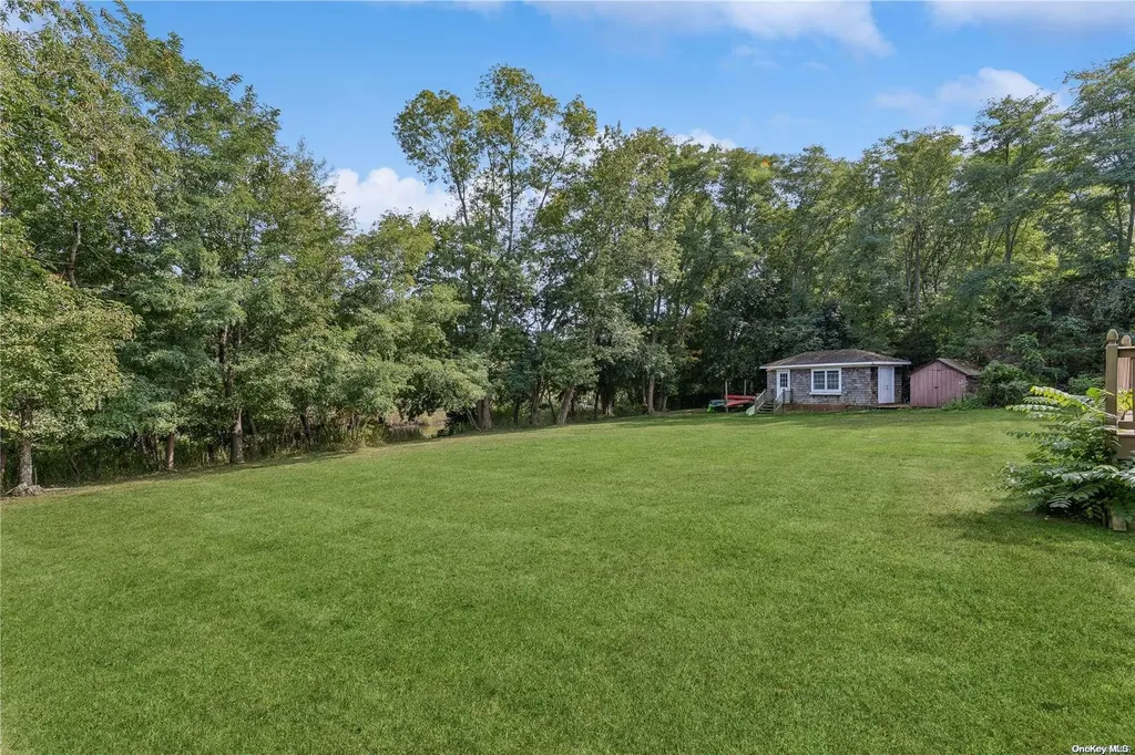 330 Shore Lane Peconic NY 11958