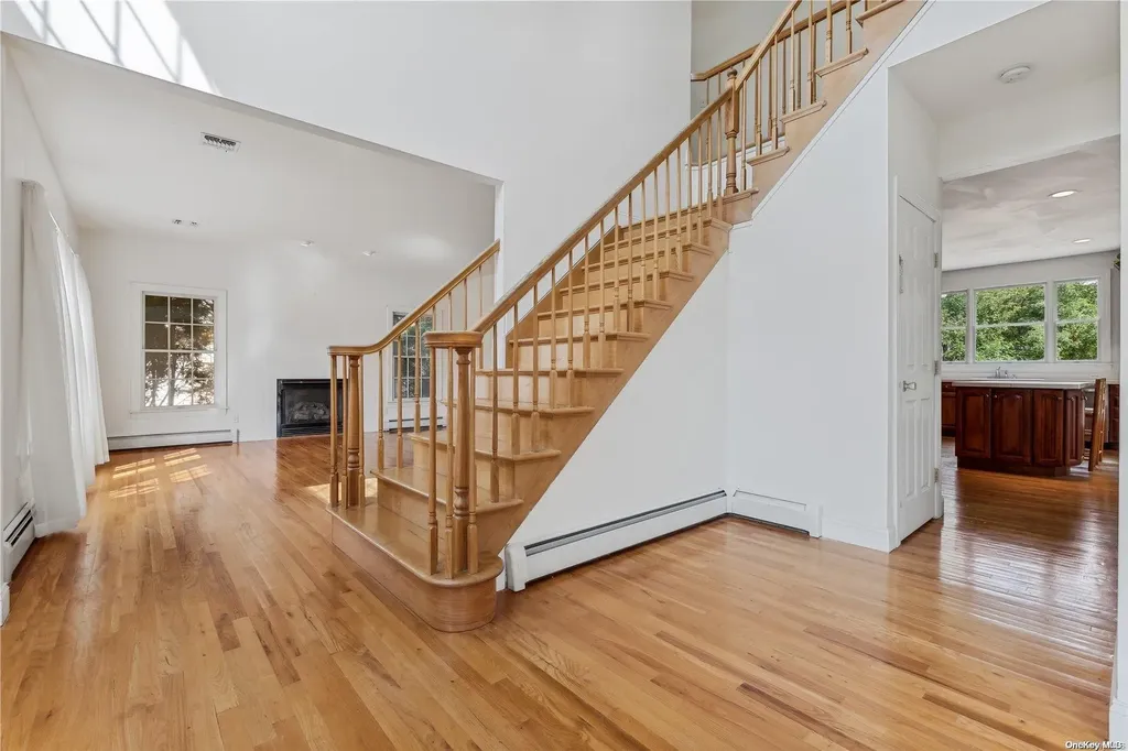 330 Shore Lane Peconic NY 11958