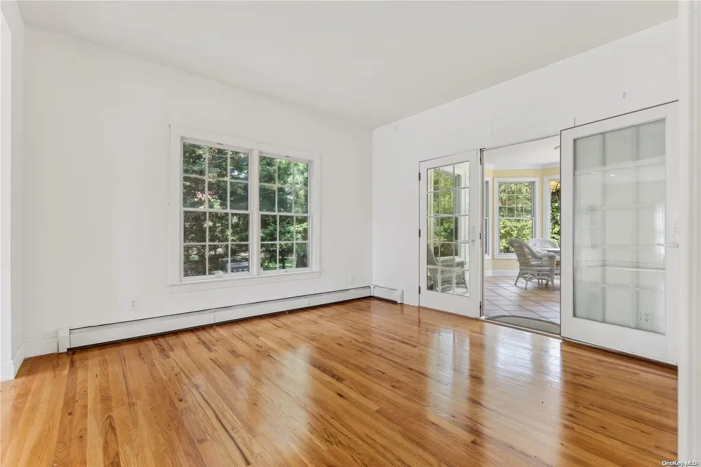 330 Shore Lane Peconic NY 11958