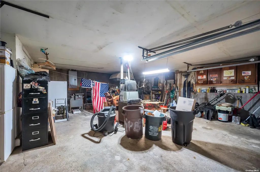 2 Sandpiper Lane Centereach NY 11720