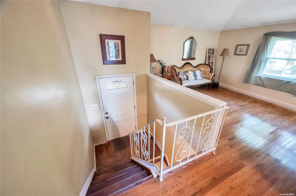 2 Sandpiper Lane Centereach NY 11720