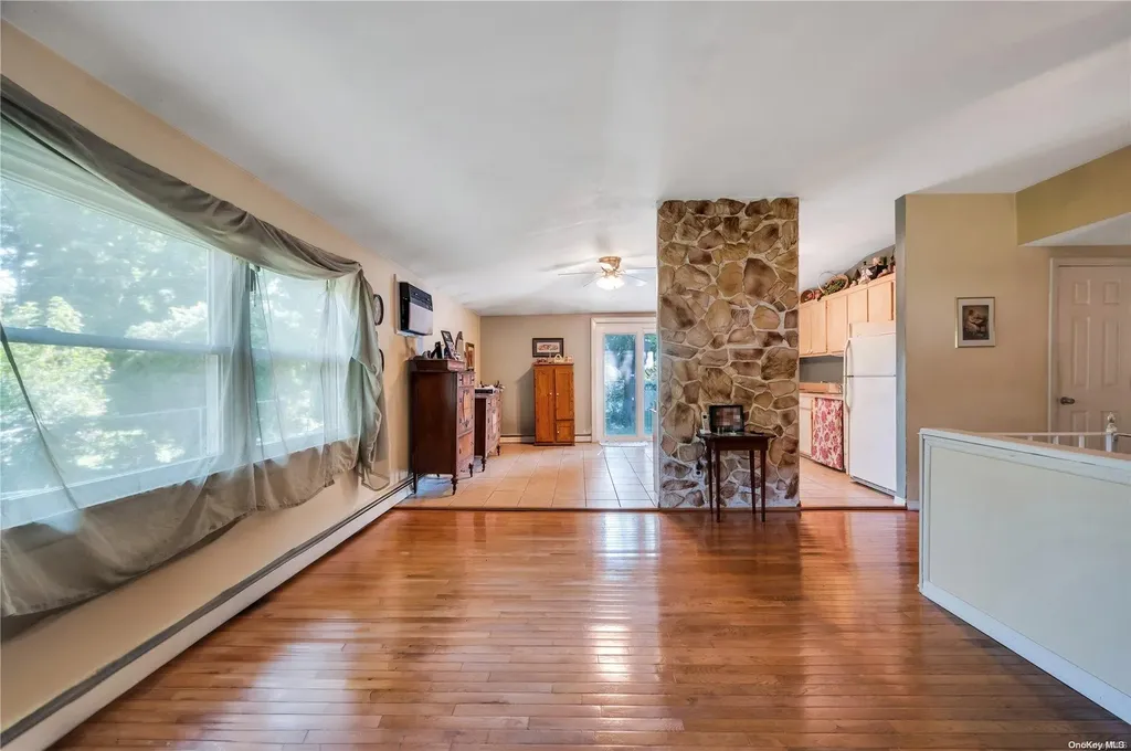 2 Sandpiper Lane Centereach NY 11720