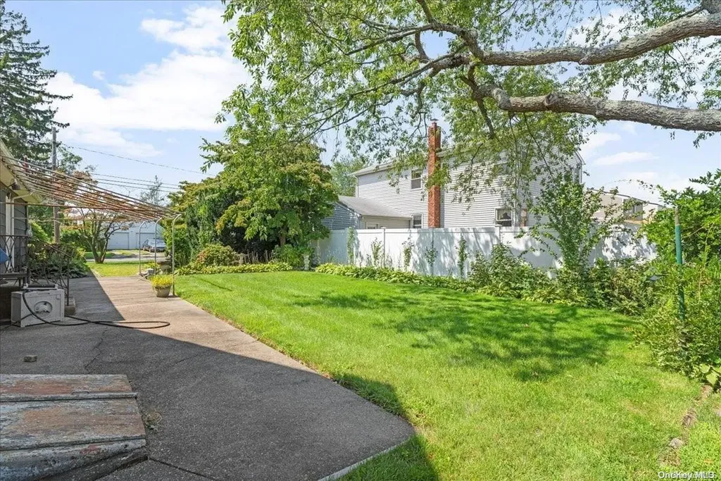 47 William Street Bethpage NY 11714