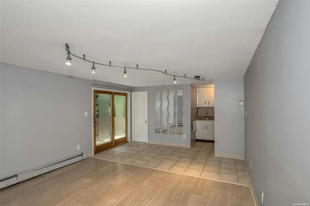 7 Felms Court Bethpage NY 11714