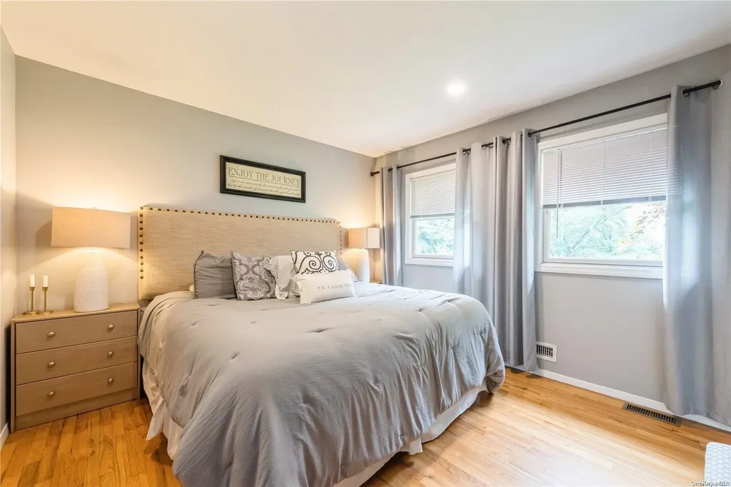 41 New Mill Road Smithtown NY 11787