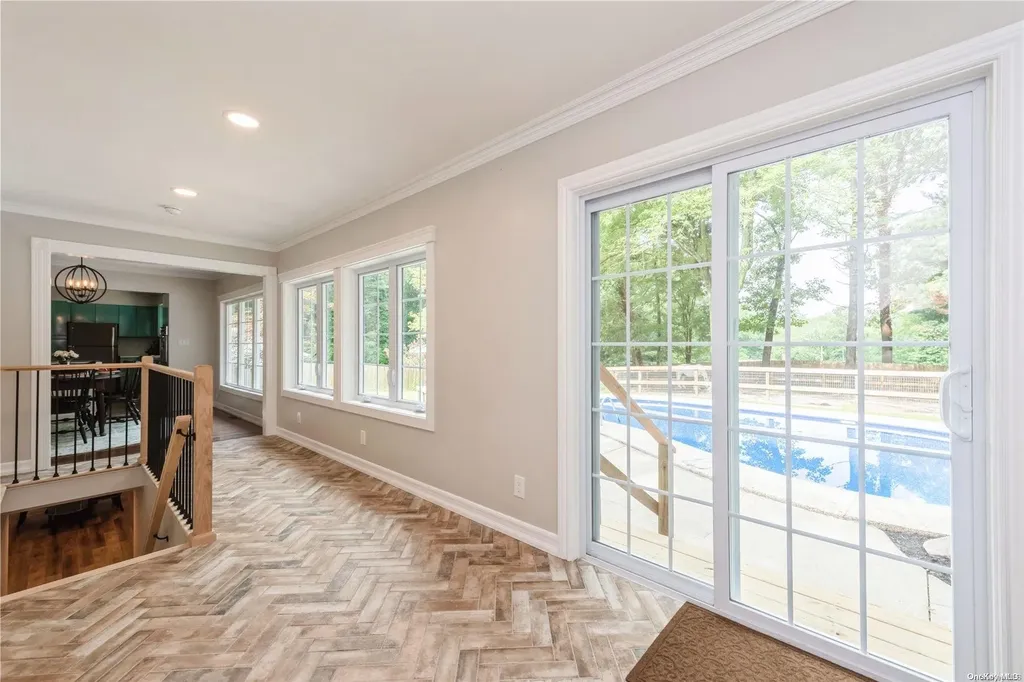 41 New Mill Road Smithtown NY 11787