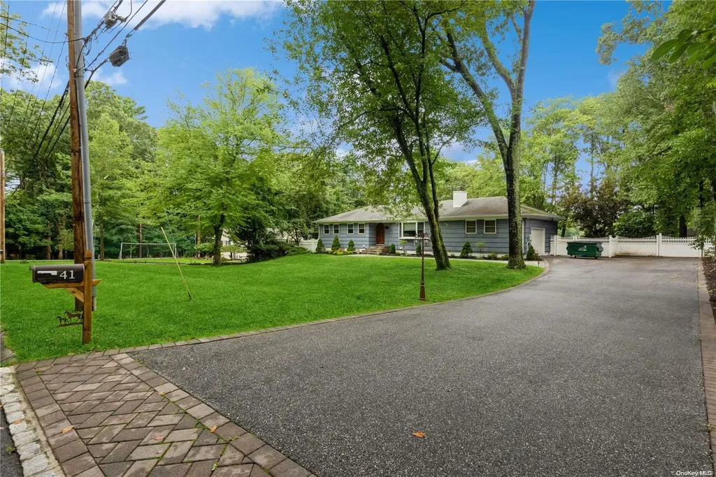 41 New Mill Road Smithtown NY 11787