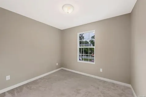 77 Hemlock Drive Mastic Beach NY 11951