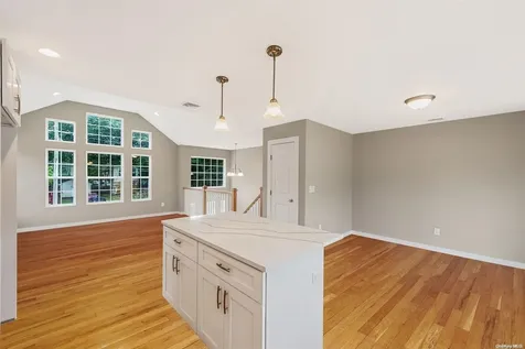 77 Hemlock Drive Mastic Beach NY 11951