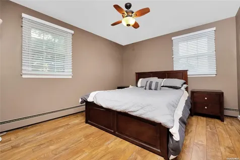 202 Livingston Avenue Babylon NY 11702