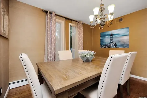 202 Livingston Avenue Babylon NY 11702