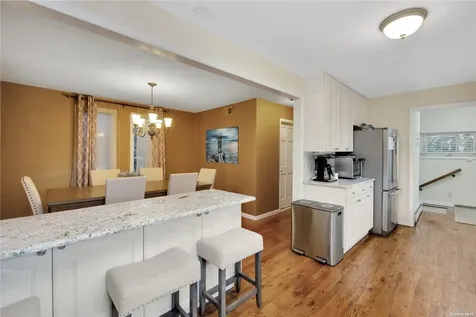 202 Livingston Avenue Babylon NY 11702