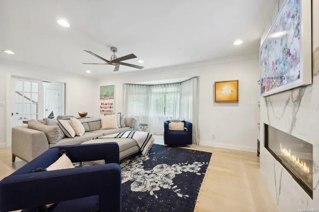 124 Bridies Path Southampton NY 11968