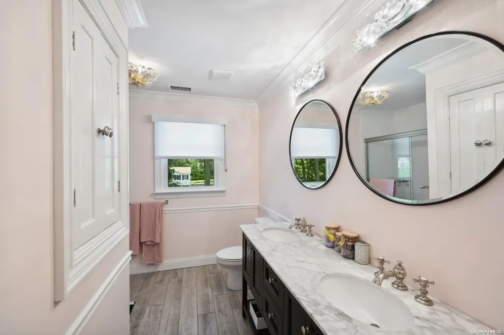 124 Bridies Path Southampton NY 11968