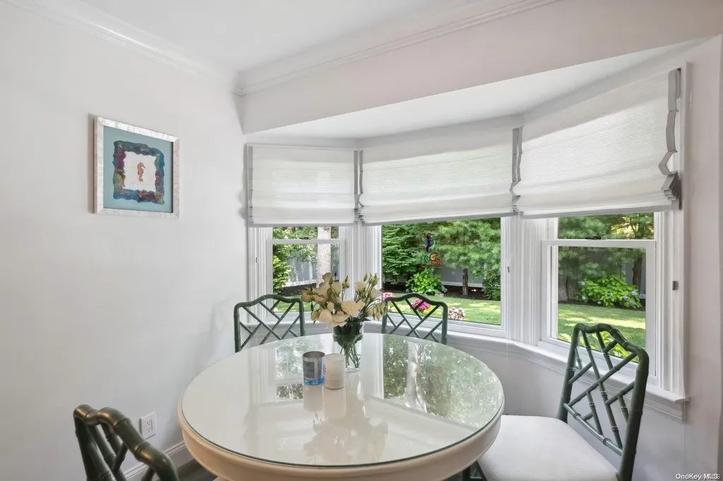 124 Bridies Path Southampton NY 11968
