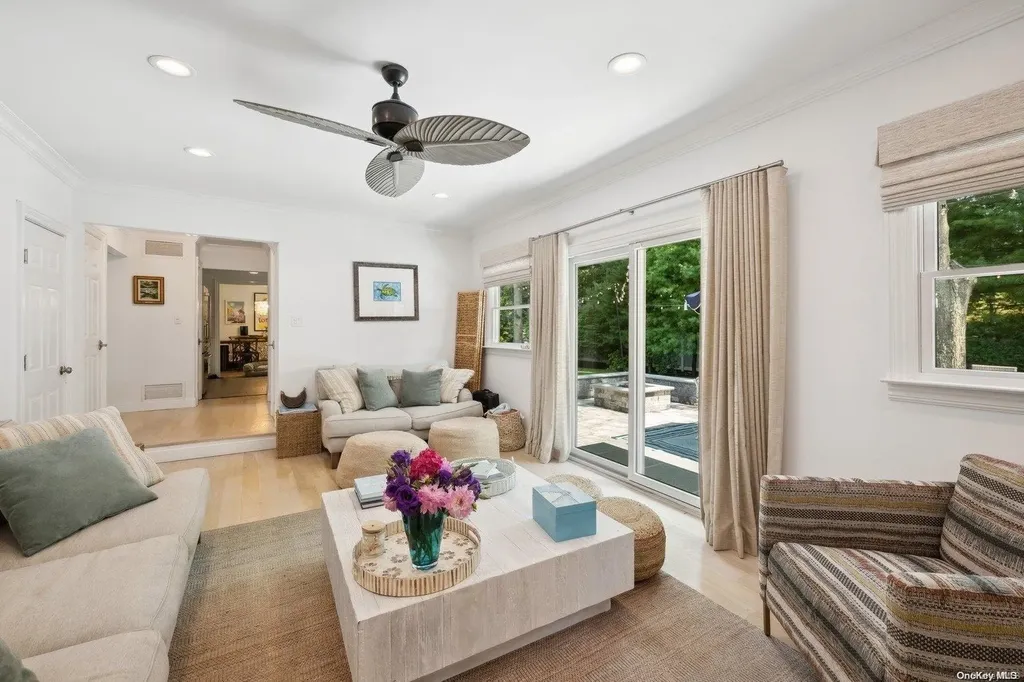 124 Bridies Path Southampton NY 11968