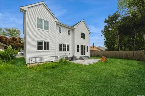 5 Relda Street Plainview NY 11803
