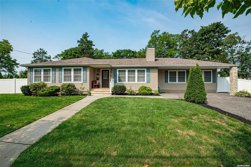 50 Union Avenue Islip NY 11751