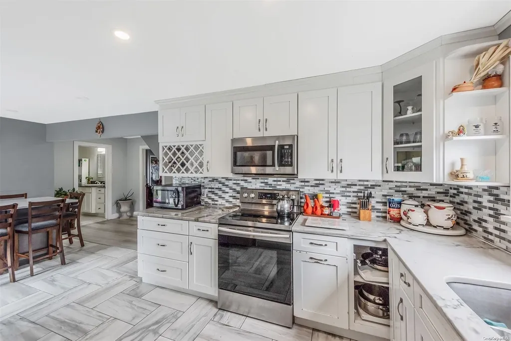 80 Everett Street Patchogue NY 11772