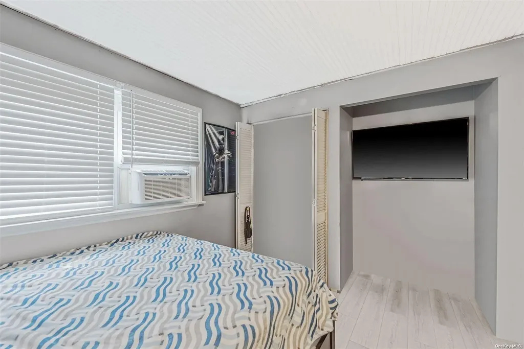 80 Everett Street Patchogue NY 11772