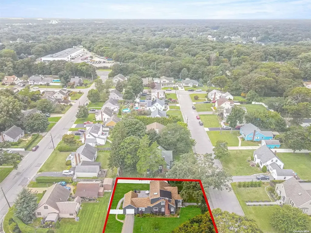80 Everett Street Patchogue NY 11772