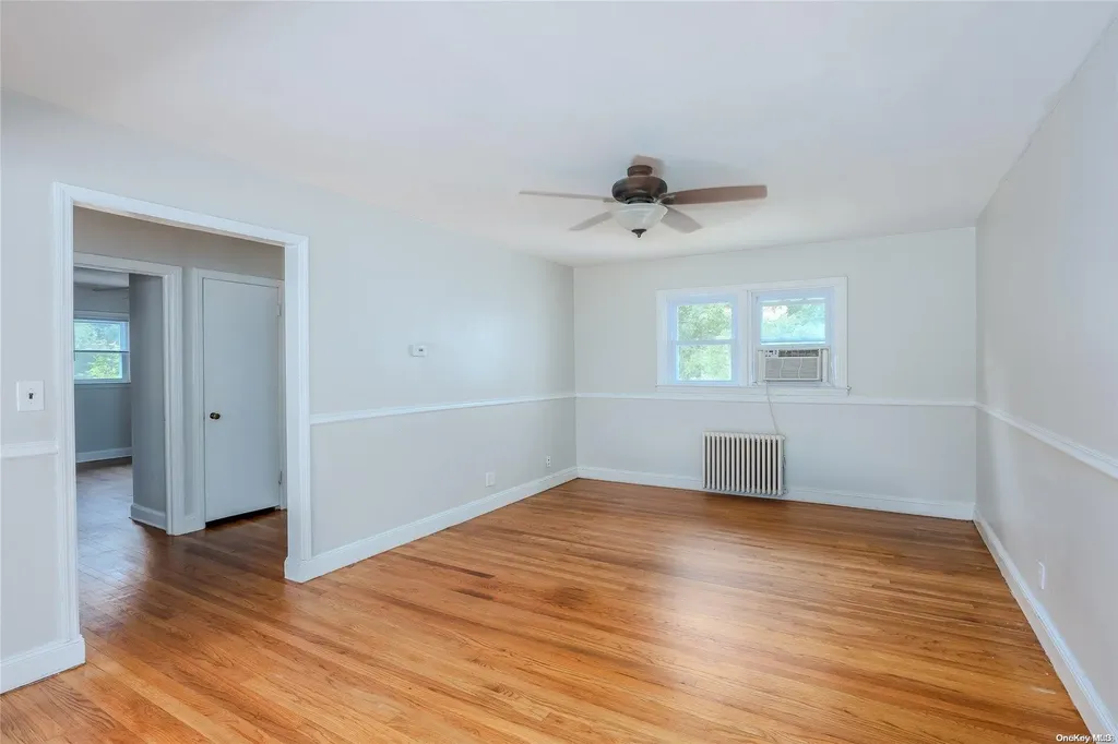 19 3rd Avenue Rocky Point NY 11778