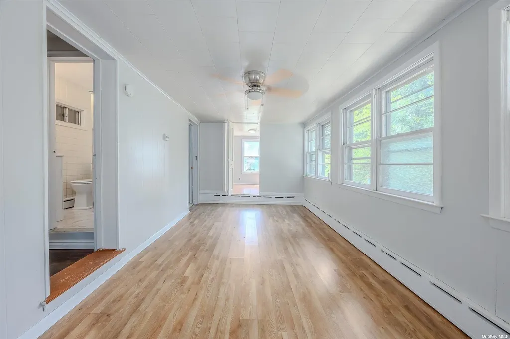 19 3rd Avenue Rocky Point NY 11778