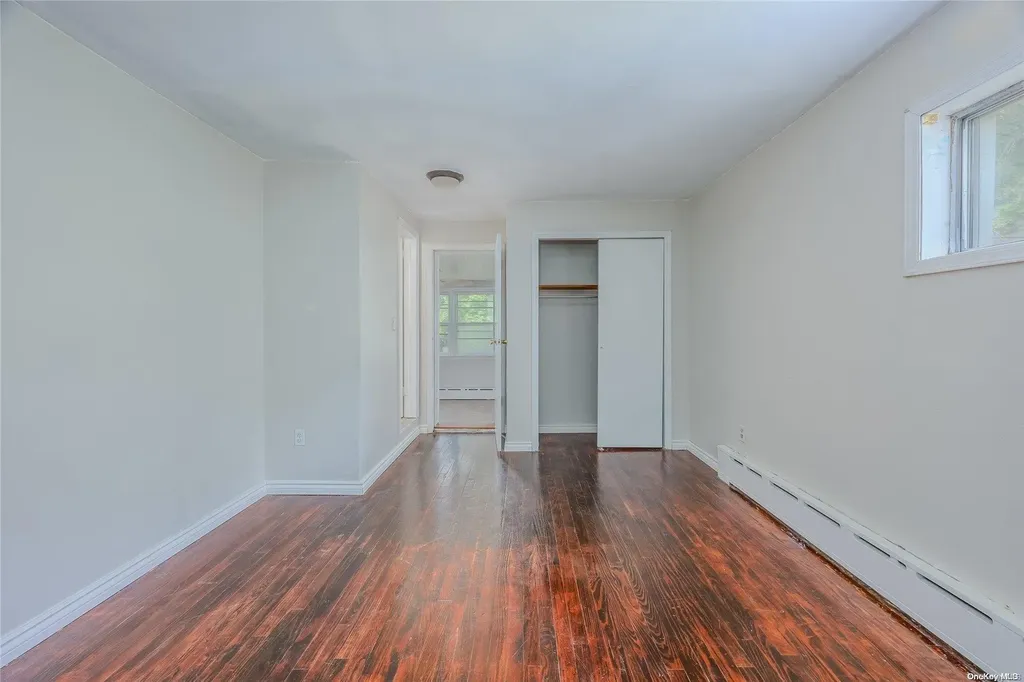 19 3rd Avenue Rocky Point NY 11778