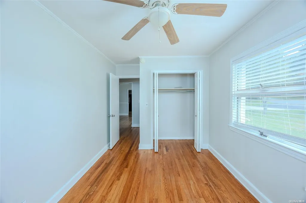 19 3rd Avenue Rocky Point NY 11778