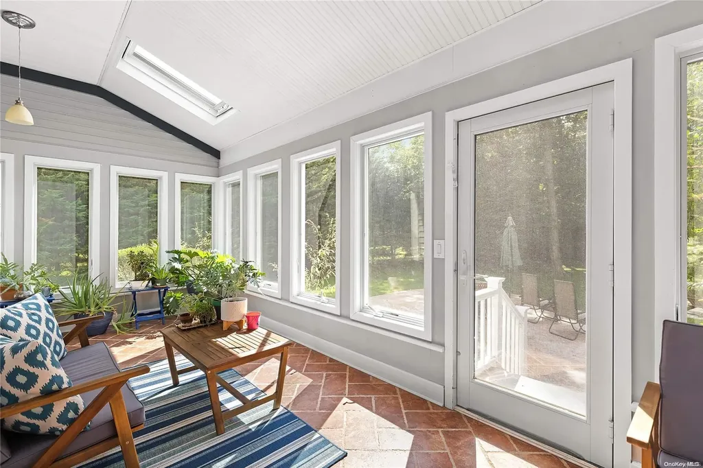 3 E Moriches Boulevard East Moriches NY 11940