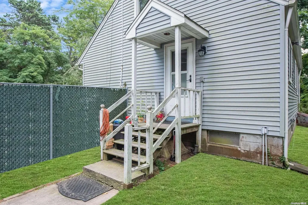 1480 Pine Avenue Bohemia NY 11716