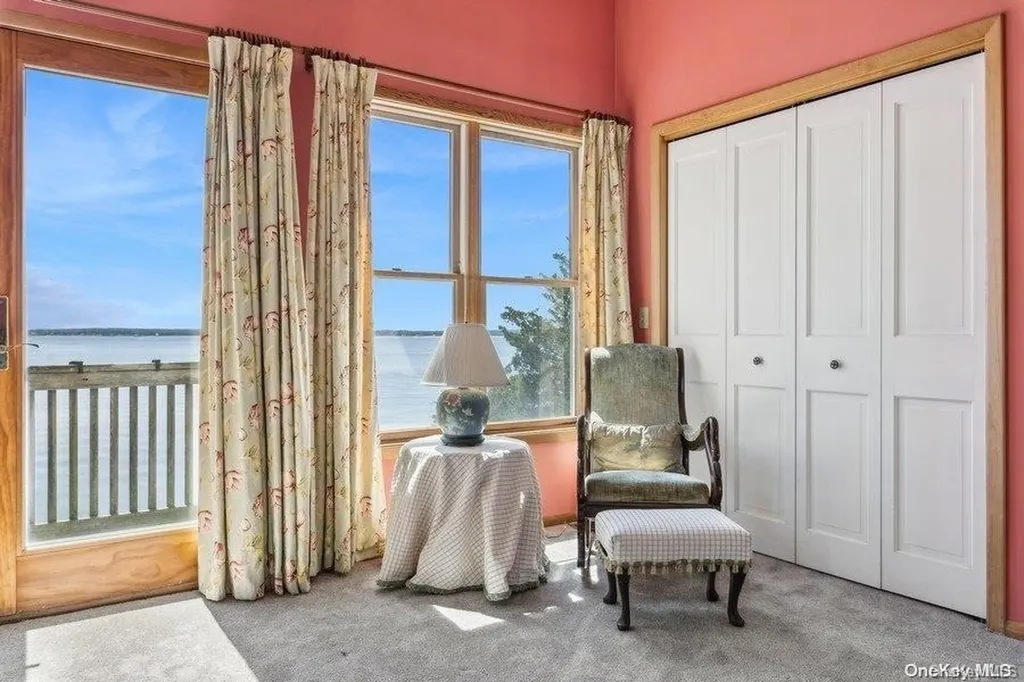 1487 Peconic Bay Boulevard Laurel NY 11948