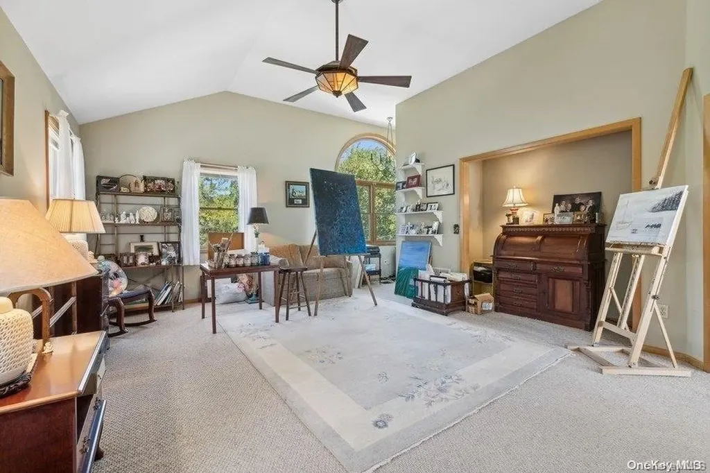 1487 Peconic Bay Boulevard Laurel NY 11948