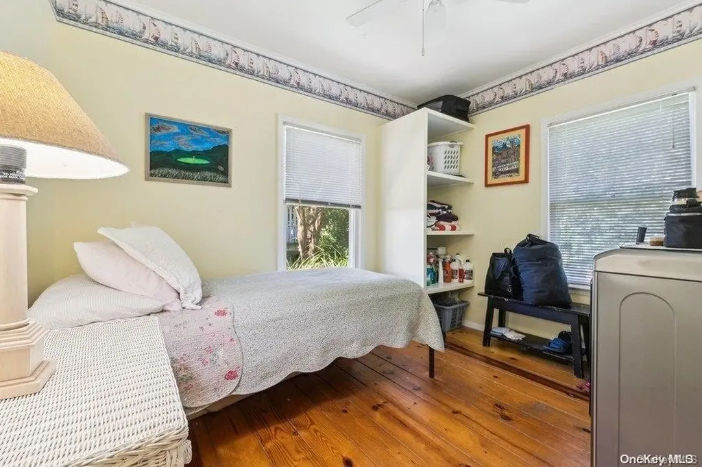 1487 Peconic Bay Boulevard Laurel NY 11948